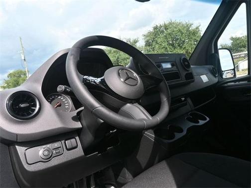 2025 Mercedes-Benz Sprinter 2500 High Roof