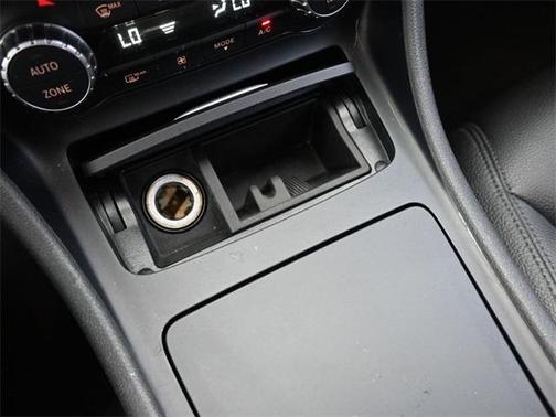 2015 Mercedes-Benz CLA-Class 250