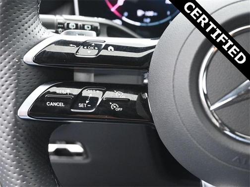 2025 Mercedes-Benz GLC 350e Base 4MATIC