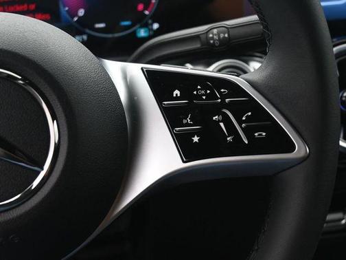 2025 Mercedes-Benz GLB 250 Base