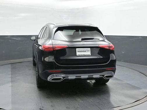 Black 2026 Mercedes-Benz GLC 300 Base