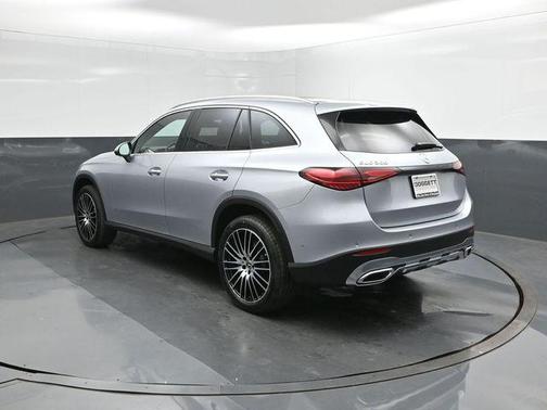 Cirrus Silver Metallic 2026 Mercedes-Benz GLC 300 Base