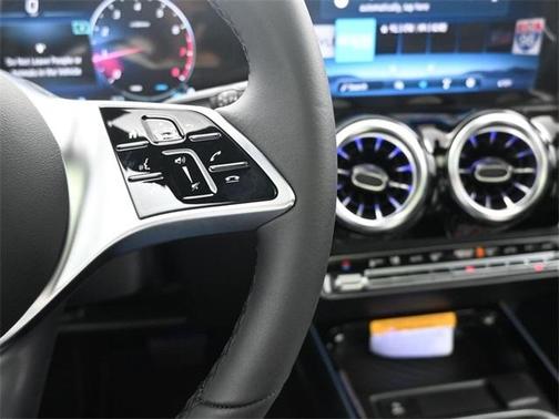 2025 Mercedes-Benz GLA 250 Base 4MATIC