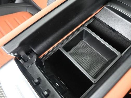 2025 Mercedes-Benz GLC 350e Base 4MATIC