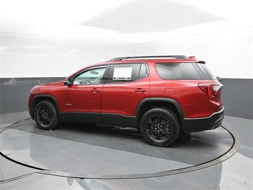 2021 GMC Acadia AT4