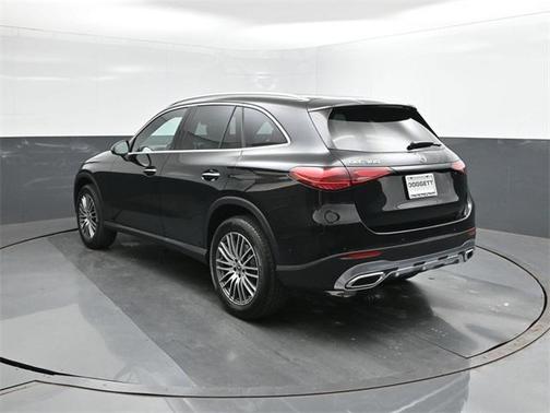 2026 Mercedes-Benz GLC 300 Base