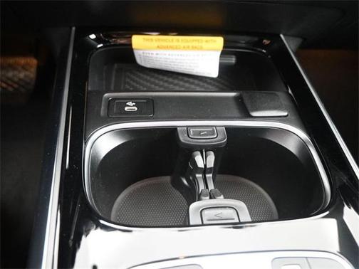2025 Mercedes-Benz GLA 250 Base