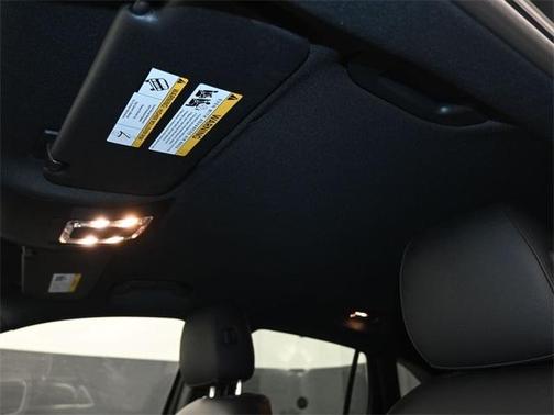 2025 Mercedes-Benz GLA 250 Base