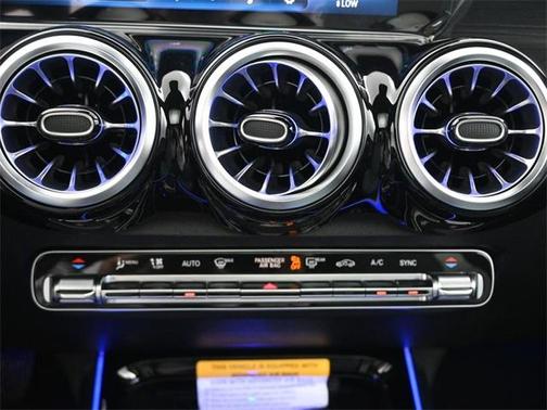 2026 Mercedes-Benz GLB 250 Base