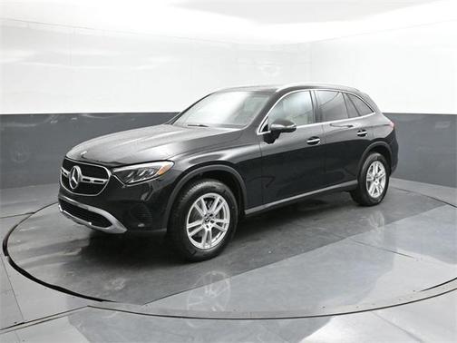 2025 Mercedes-Benz GLC 300 Base