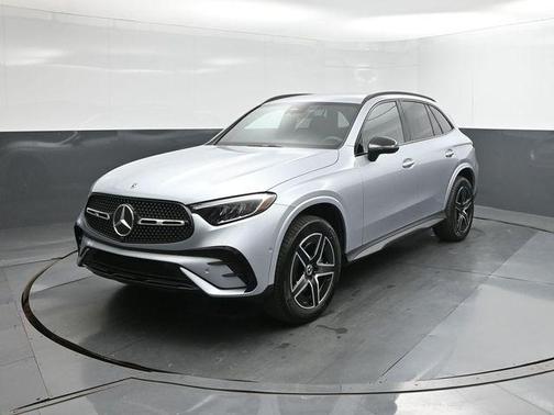 2026 Mercedes-Benz GLC 300 Base