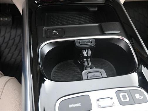 2025 Mercedes-Benz GLA 250 Base