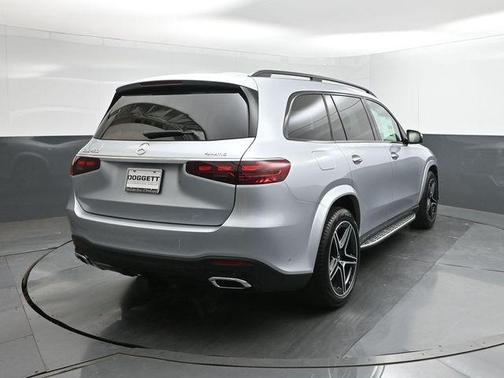 2026 Mercedes-Benz GLS 450 4MATIC