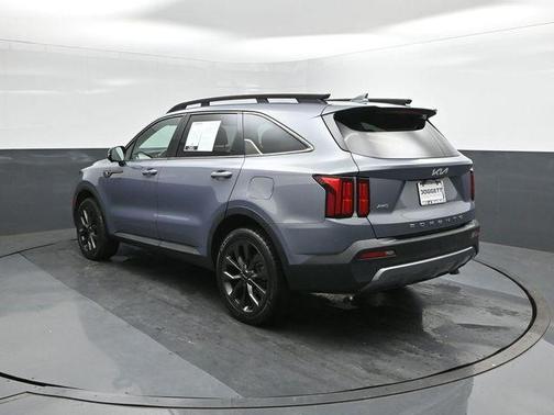 Everlasting Silver 2022 Kia Sorento SX Prestige