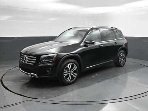 Midnight Black 2026 Mercedes-Benz GLB 250 Base