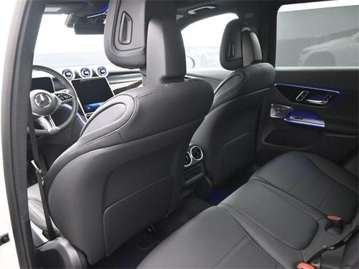 2026 Mercedes-Benz GLC 300 Base