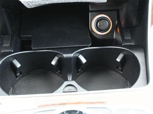 2018 Mercedes-Benz GLC 300 Base