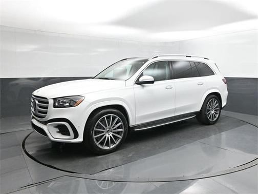 2026 Mercedes-Benz GLS 450 4MATIC