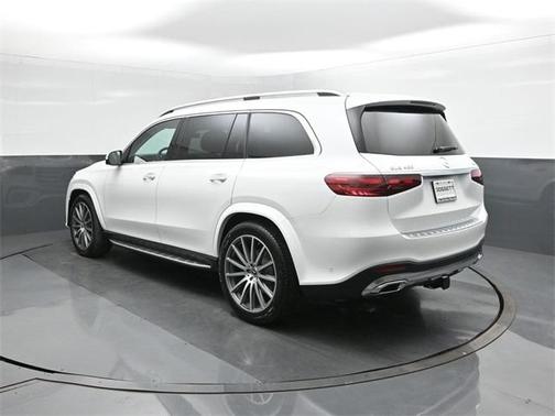 2026 Mercedes-Benz GLS 450 4MATIC