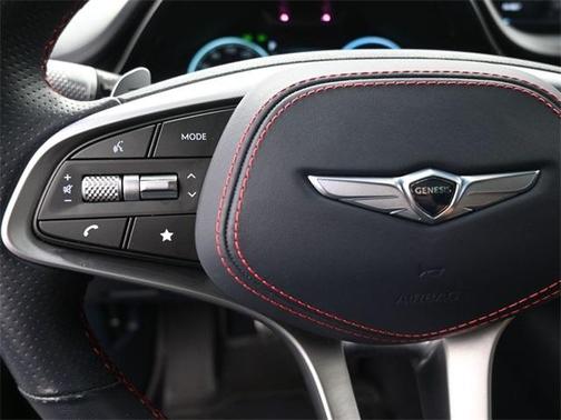 2023 Genesis GV70 2.5T