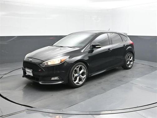 2017 Ford Focus ST Base