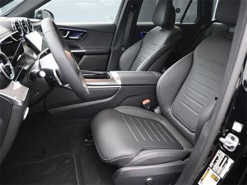 2026 Mercedes-Benz GLC 300 Base