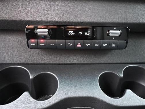 2025 Mercedes-Benz Sprinter 2500 144 WB Standard Roof Passenger