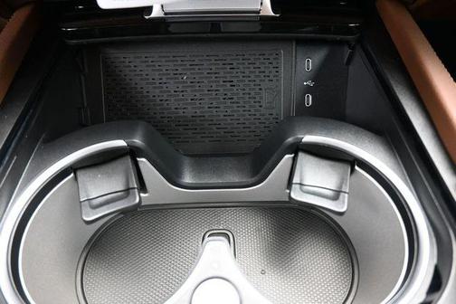 Moonlight White 2026 Mercedes-Benz GLS 580 Base 4MATIC
