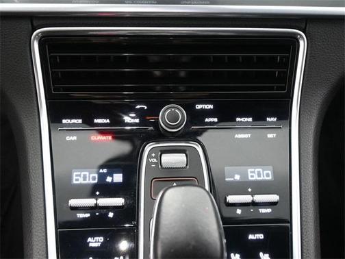 2018 Porsche Panamera 4S