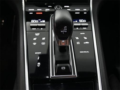 2018 Porsche Panamera 4S