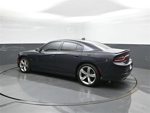 2016 Dodge Charger R/T