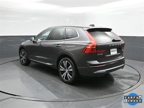 2022 Volvo XC60 B6 Inscription
