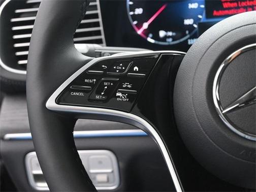 2026 Mercedes-Benz GLS 450 