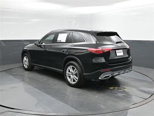 2025 Mercedes-Benz GLC 300 Base