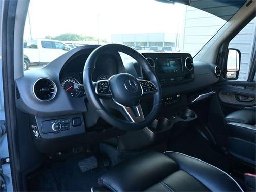 2022 Mercedes-Benz Sprinter 2500 144 WB