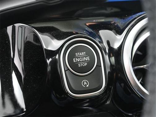 2025 Mercedes-Benz GLA 250 Base