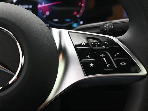 2025 Mercedes-Benz GLA 250 Base
