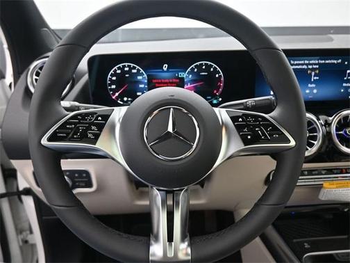 2026 Mercedes-Benz GLA 250 Base 4MATIC