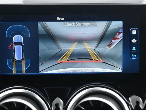 2025 Mercedes-Benz GLB 250 Base