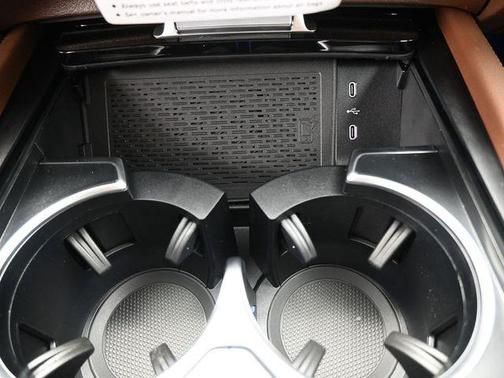 Obsidian Black Metallic 2026 Mercedes-Benz GLE 350 Base 4MATIC