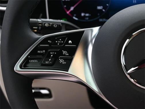 2026 Mercedes-Benz GLC 300 Base