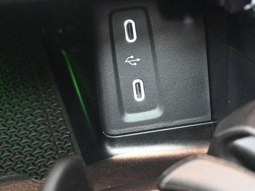 2026 Mercedes-Benz GLC 300 Base