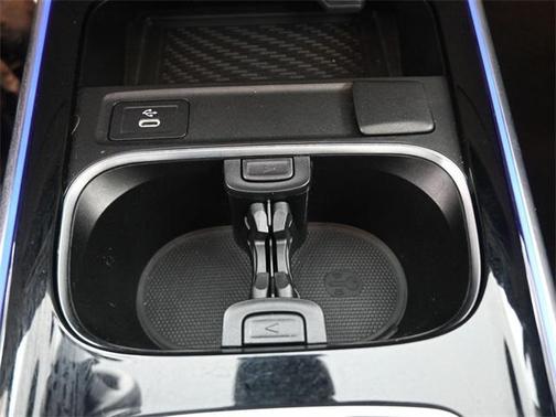 2025 Mercedes-Benz GLA 250 Base