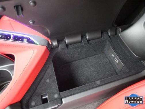 2024 Chevrolet Corvette Stingray w/2LT