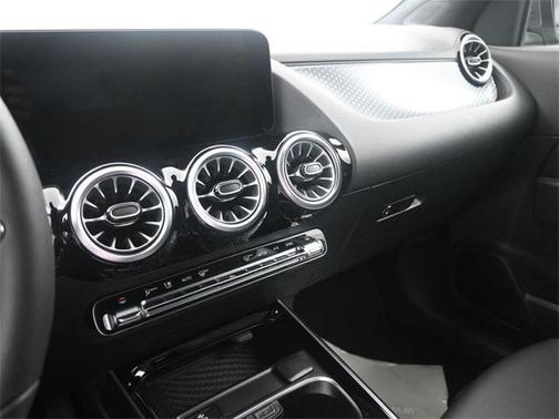 2025 Mercedes-Benz GLA 250 Base