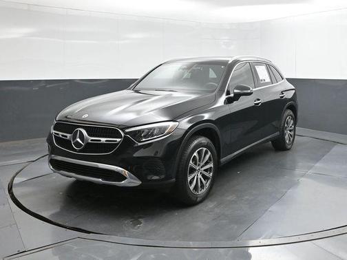 Black 2024 Mercedes-Benz GLC 300 Base