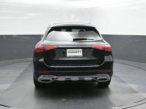 Black 2024 Mercedes-Benz GLC 300 Base