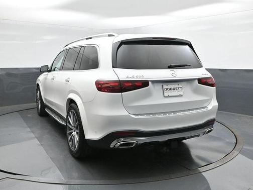 2026 Mercedes-Benz GLS 580 Base 4MATIC