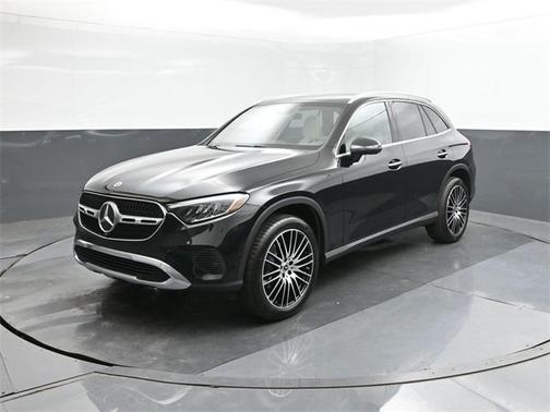 2025 Mercedes-Benz GLC 300 Base