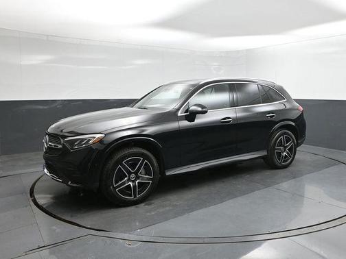 2026 Mercedes-Benz GLC 300 Base